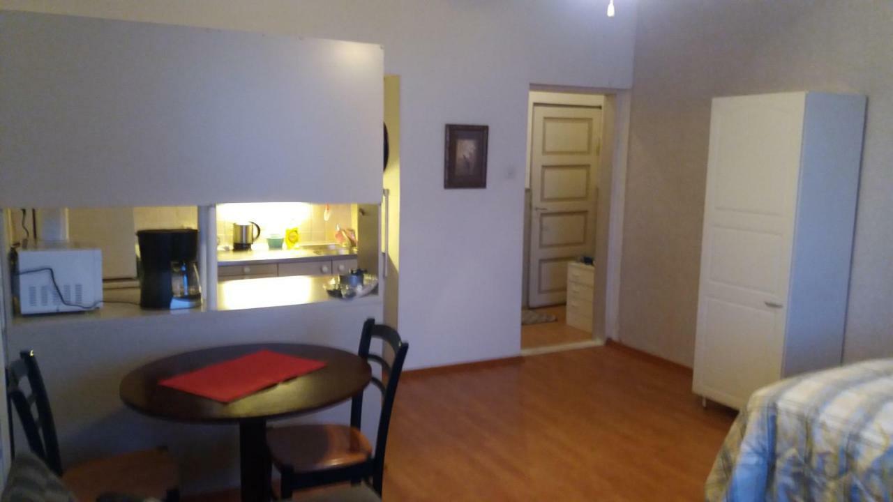 Cosy Studio Apartment Вааса Екстериор снимка